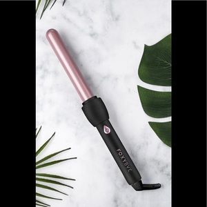 FOXYBAE 25mm Black Curling Wand